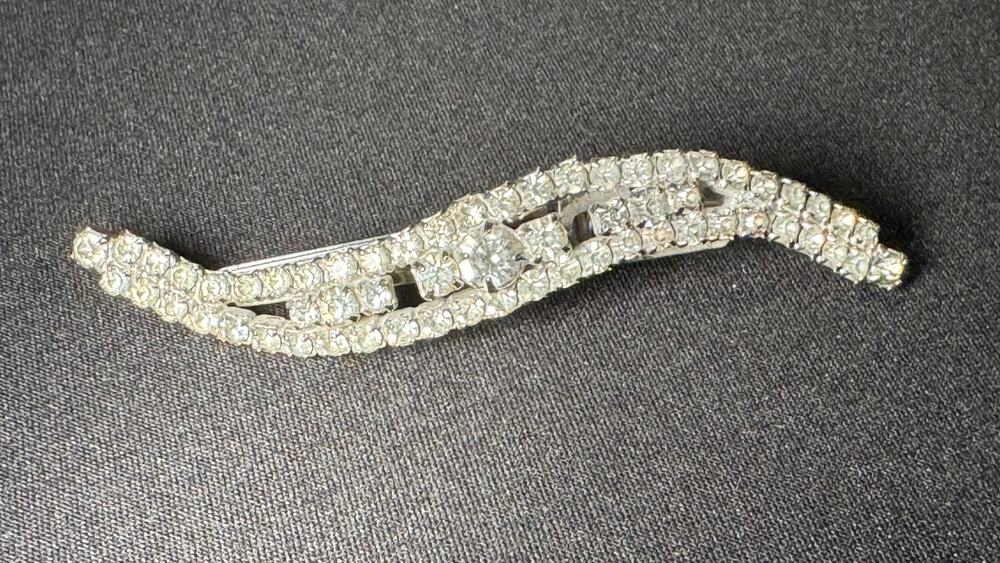Lady Ellen Antique Rhinestone 1940's Hair Clip